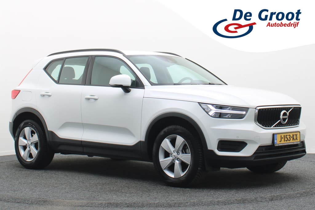 Volvo XC40 1.5 T2 Momentum Core Automaat — foto 1 van 25