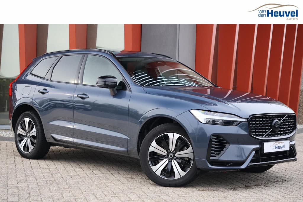 Volvo XC60 T6 Recharge AWD Plus Dark | Stoelverwarming | Parkeercamera | Panoramadak | Longe Range | Leder | Keyless — foto 1 van 25