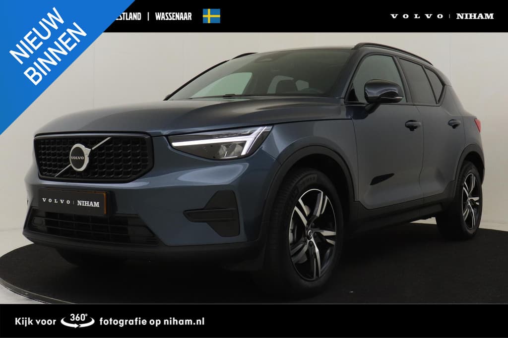Volvo XC40 B4 (M-HYBRID) PLUS DARK — foto 1 van 25