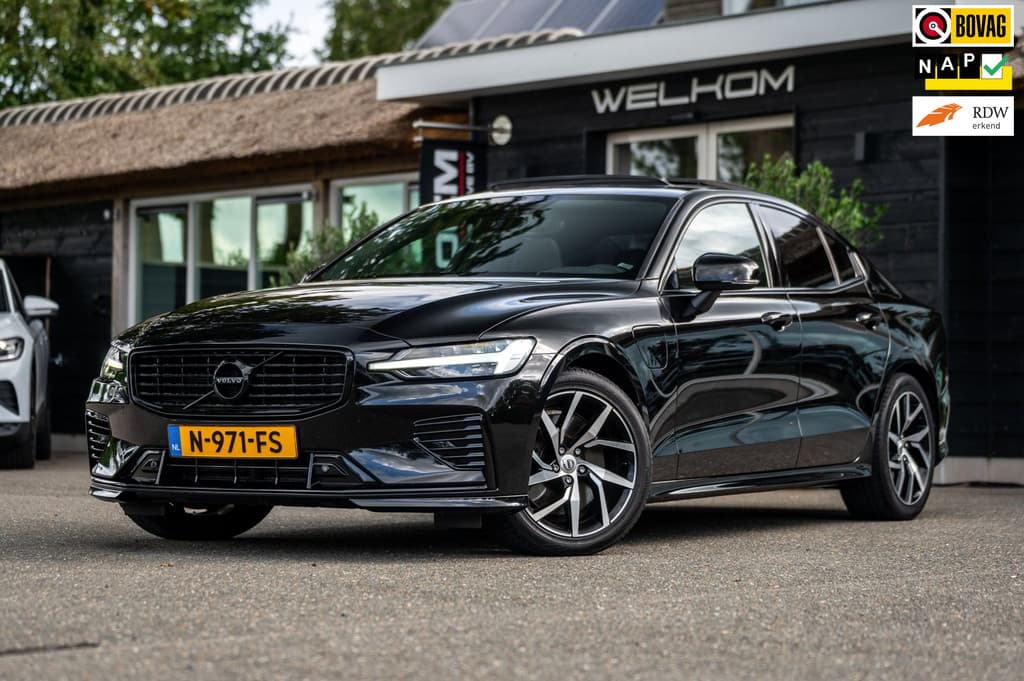 Volvo S60 2.0 Recharge T6 AWD R-Design Panoramadak I Camera I Memory I Leder I Adaptive Cruise I Pilot Assist