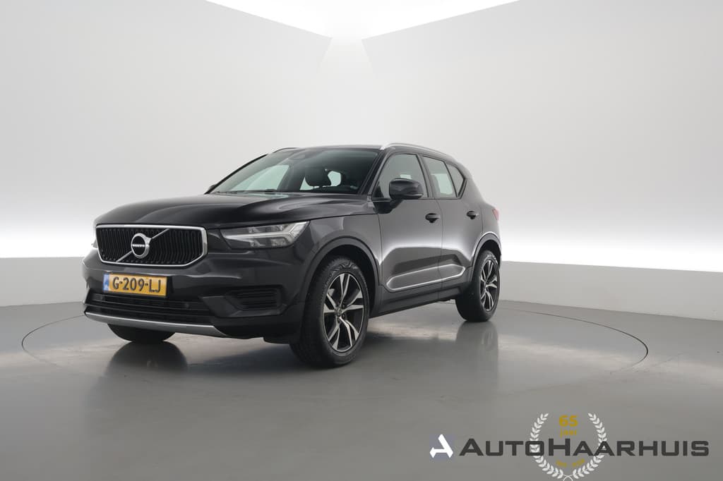 Volvo XC40 1.5 T3 Momentum Pro — foto 1 van 25