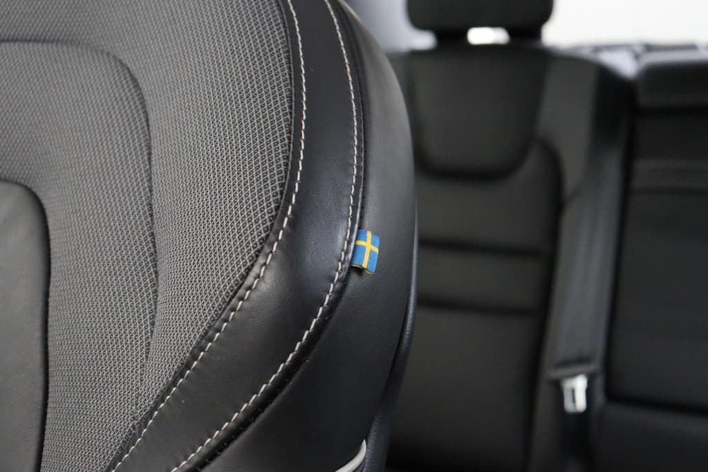 Volvo S60 T4 AUT. R-DESIGN — foto 25 van 25