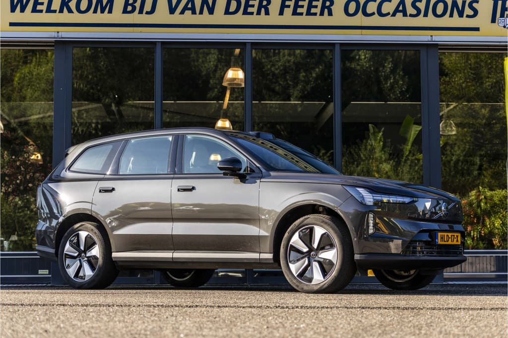 Volvo EX90 Single Motor Core 7p. 104 kWh