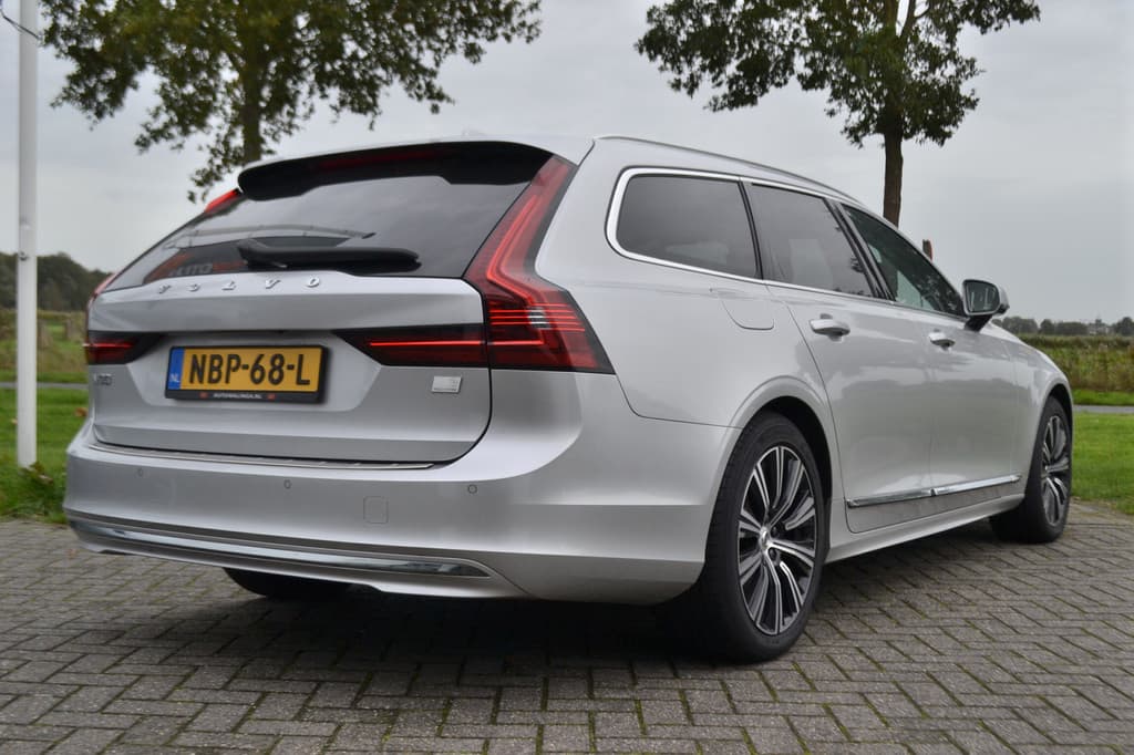 Volvo V90 2.0 T6 AWD | Leer | Comfortstoelen | Adap. Cr | Carplay | Stuur en Stoelverw | Camera | — foto 1 van 3