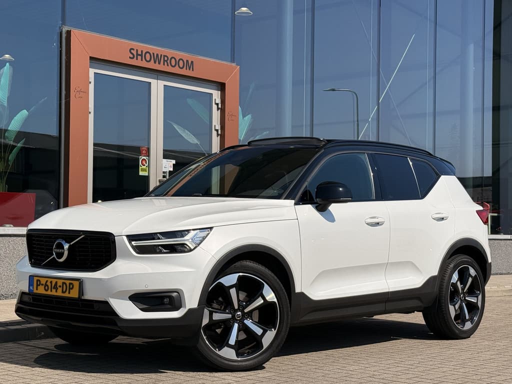 Volvo XC40 2.0 T5 AWD R-Design | Harman Kardon | Pano | ACC | Achteruitrijcamera | Stoelverwarming | — foto 1 van 25