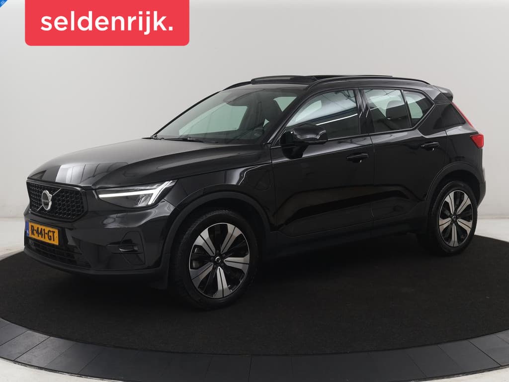 Volvo XC40 1.5 T4 Plug-in hybrid Ultimate Dark | SOH 87,6% | Panoramadak | Trekhaak | — foto 1 van 25