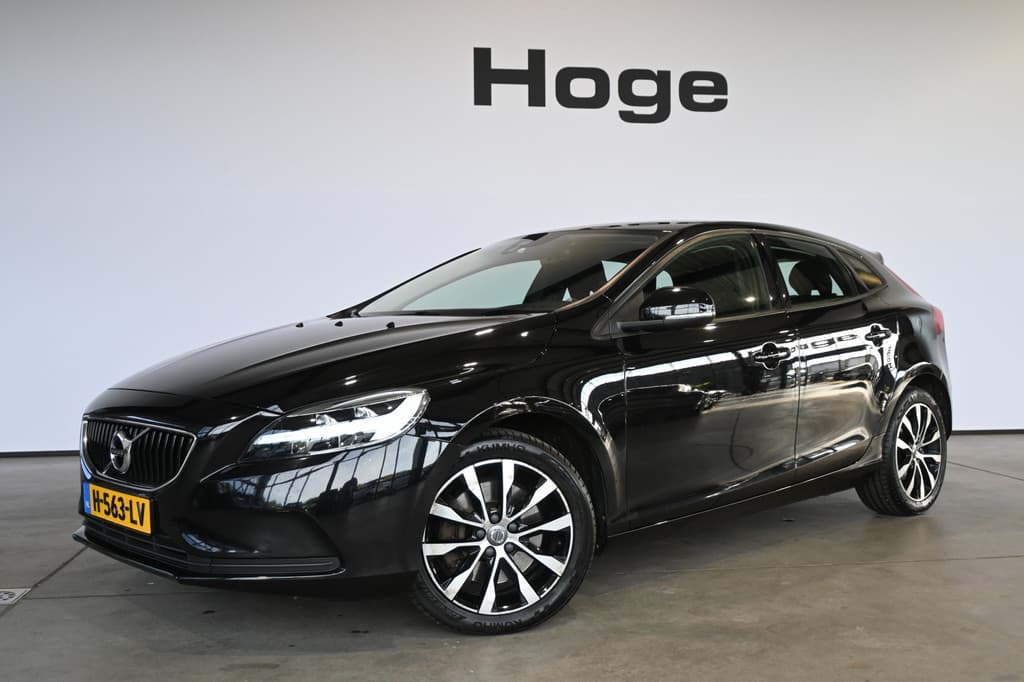 Volvo V40 1.5 T3 Momentum Automaat Clima Cruise control Navigatie LED koplampen PDC Trekhaak 100% Onderhouden Inruil mogelijk — foto 1 van 25