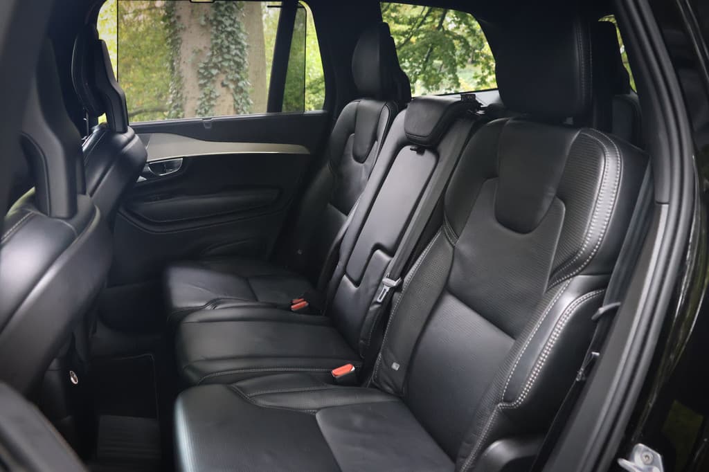 Volvo XC90 2.0 T8 Twin Engine AWD R-Design Intro Edition — foto 7 van 25