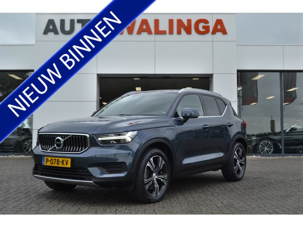 Volvo XC40 1.5 T4 Recharge Inscription | Achteruitrijcamera | Trekhaak 1800kg |