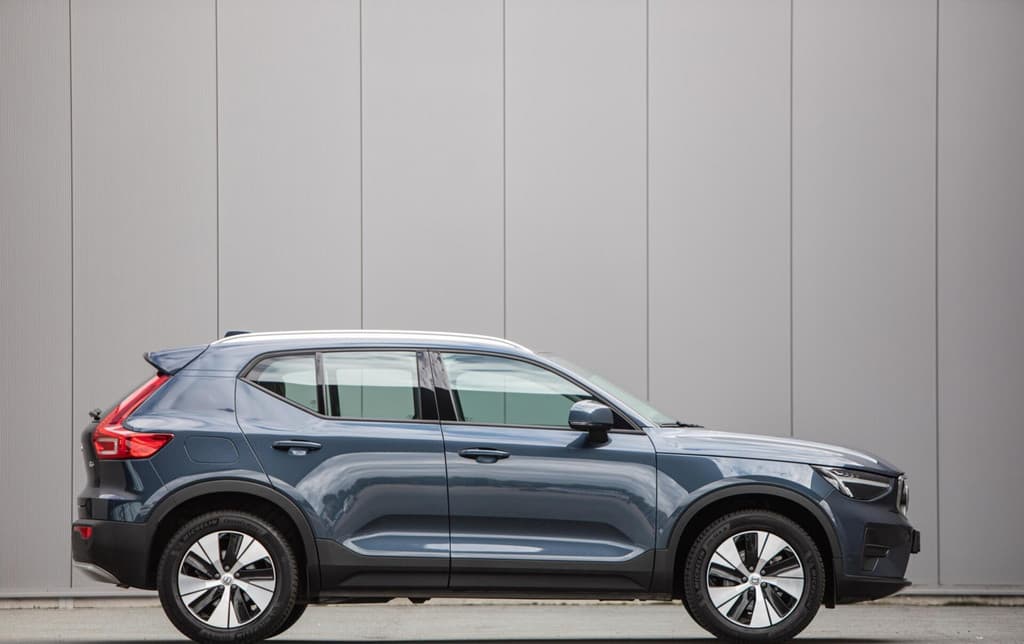 Volvo XC40 2.0 B3 Core MY2026|Leder|Keyless|PDC|Camera|Carplay — foto 1 van 23