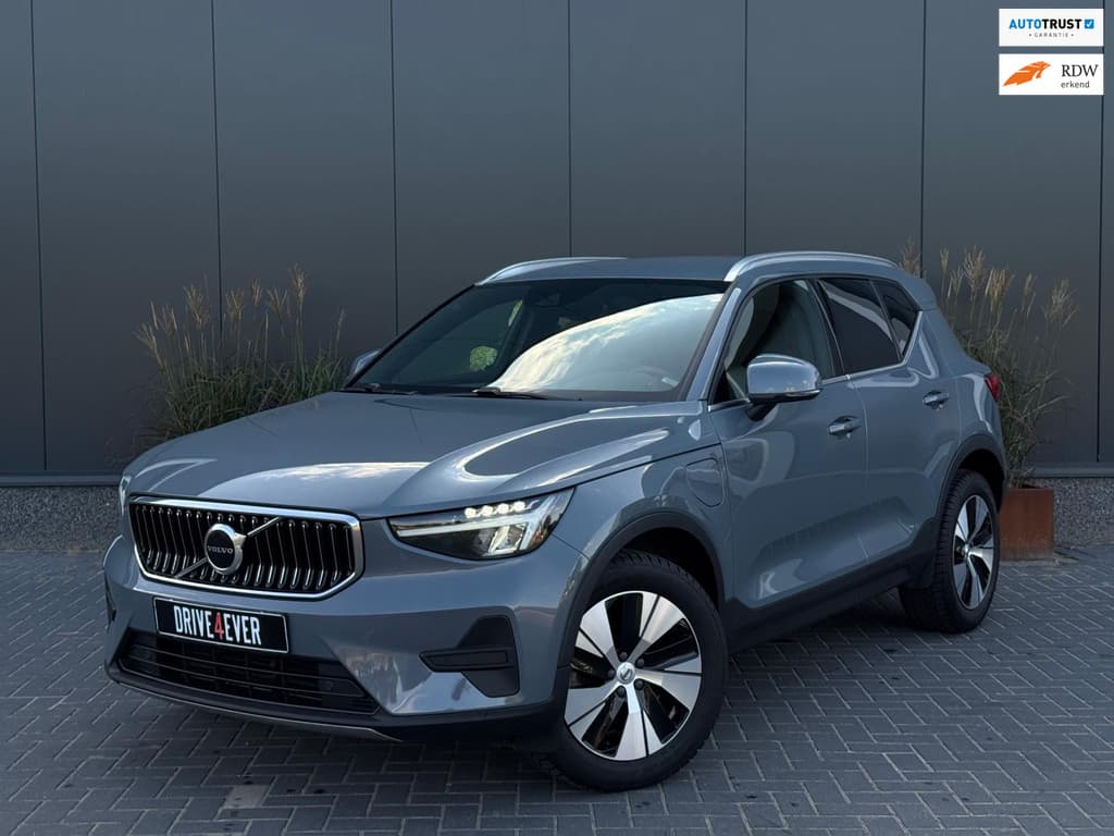 Volvo XC40 1.5 T4 Plug-in hybrid Core Bright FACELIFT M24 NAVI|CLIMATE|CAMERA|LED — foto 1 van 25