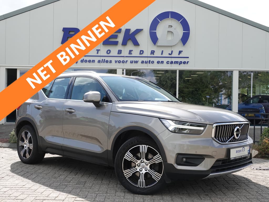 Volvo XC40 2.0 D3 AWD Inscription — foto 1 van 25
