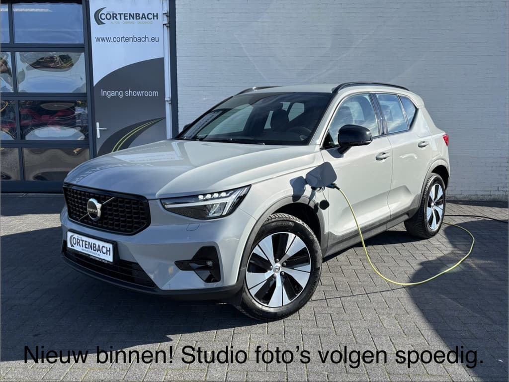 Volvo XC40 1.5 T4 Plug-in hybrid Plus Dark — foto 1 van 8