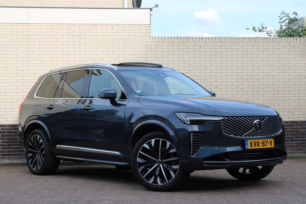 Volvo XC90 2.0 T8 Plug-in hybrid AWD Plus Bright — foto 1 van 25