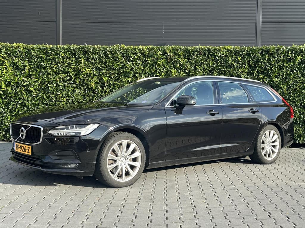 Volvo V90 2.0 T5 MOMENTUM NL AUTO, NAP,NAVI, LEDER, ECC-AIRCO, CRUISE-CONTROL, ELEKTRISCHE SPORTSTOELEN, ELEKTRISCHE ACHTERKLEP, 18INCH — foto 1 van 25