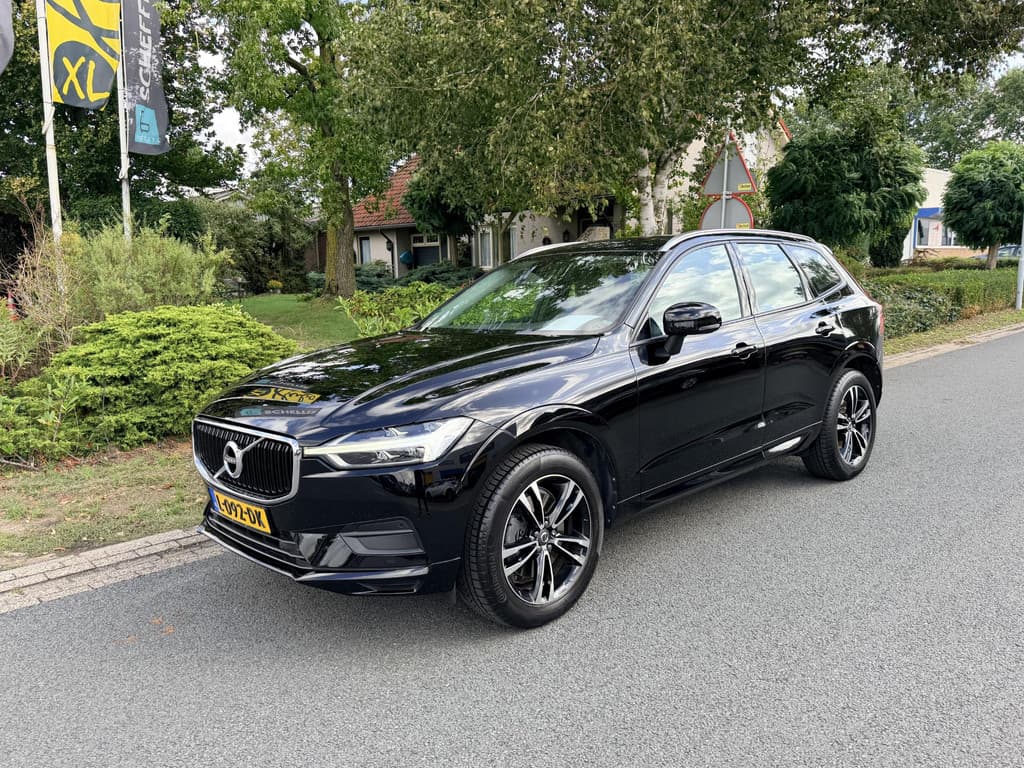 Volvo XC60 2.0 T5 AWD 254PK Momentum•Leder•Trekhaak — foto 1 van 25