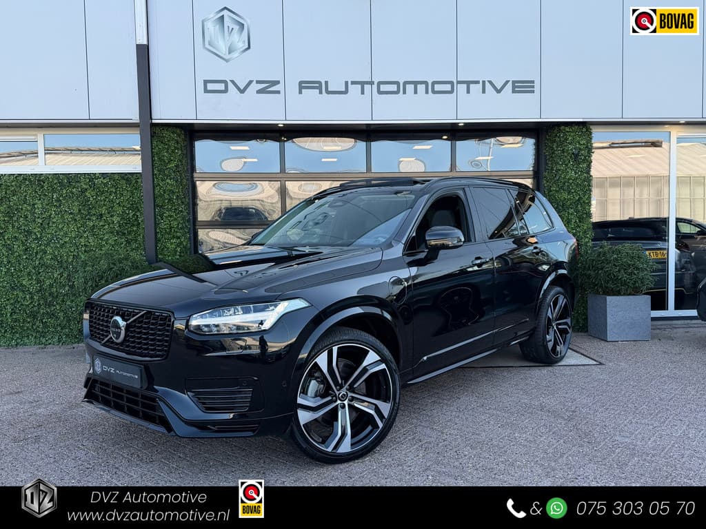Volvo XC90 2.0 T8 Recharge AWD Ultra Dark | SOH 95% | Massage | Luchtvering | Alcantara | Trekhaak | BTW — foto 1 van 25
