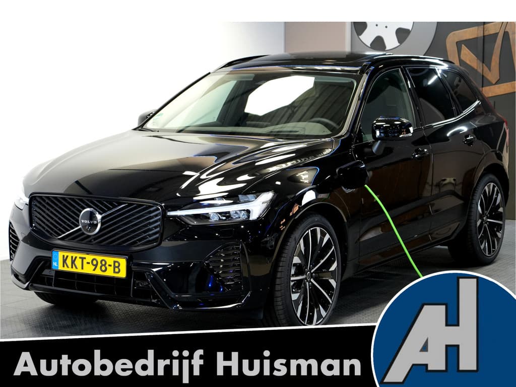 Volvo XC60 2.0 T6 AWD 293kW/399pk Aut8 Plug-in hybrid Ultra Dark Facelift! LUCHTVERING + PANORAMADAK + HARMAN/KARDON + ADAPT.CRUISE + HEAD-UP + STOELVERWARMING V&A + STUURVERWARMING + GOOGLE DASH + 360 CAMERA + BLIS + PARKSENSOREN + 21" LM-VELGEN!! — foto 1 van 25