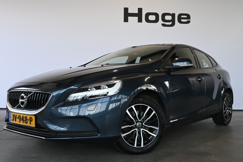 Volvo V40 2.0 T2 Momentum Nap Clima Cruise control Trekhaak Navigatie Stoelverwarming Goed onderhouden! Inruil Mogelijk!