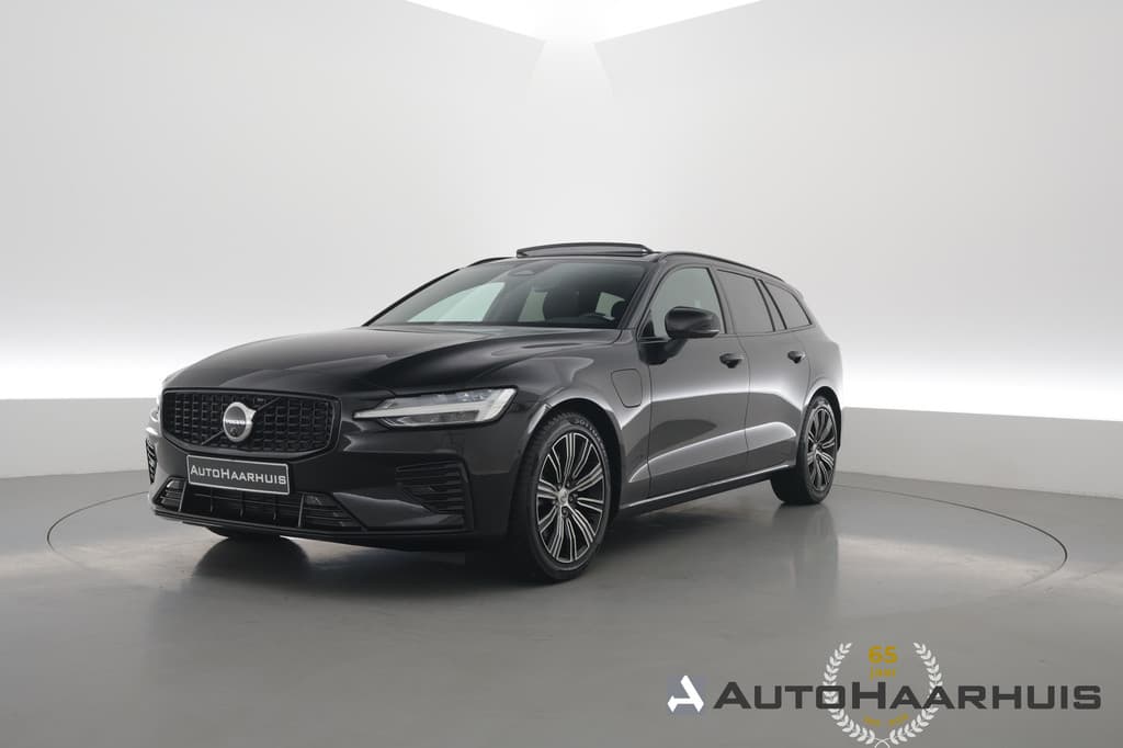 Volvo V60 2.0 T6 Plug-in hybrid AWD Plus Dark