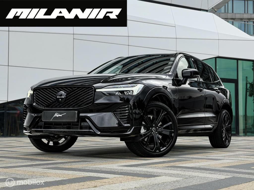 Volvo XC60 2.0 T8 Plug-in hybrid AWD Ultra Black Pano