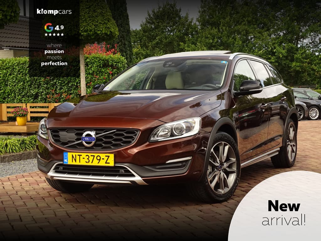 Volvo V60 Cross Country 2.0 T5 Nordic+ | Schuifdak | Camera | Leer | ad.Cruise | 2e EIG | Topstaat! — foto 1 van 25