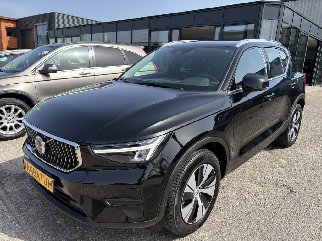Volvo XC40 1.5 T4 Plug-in PHEV hybrid | Facelift | Parkeerpakket — foto 1 van 23