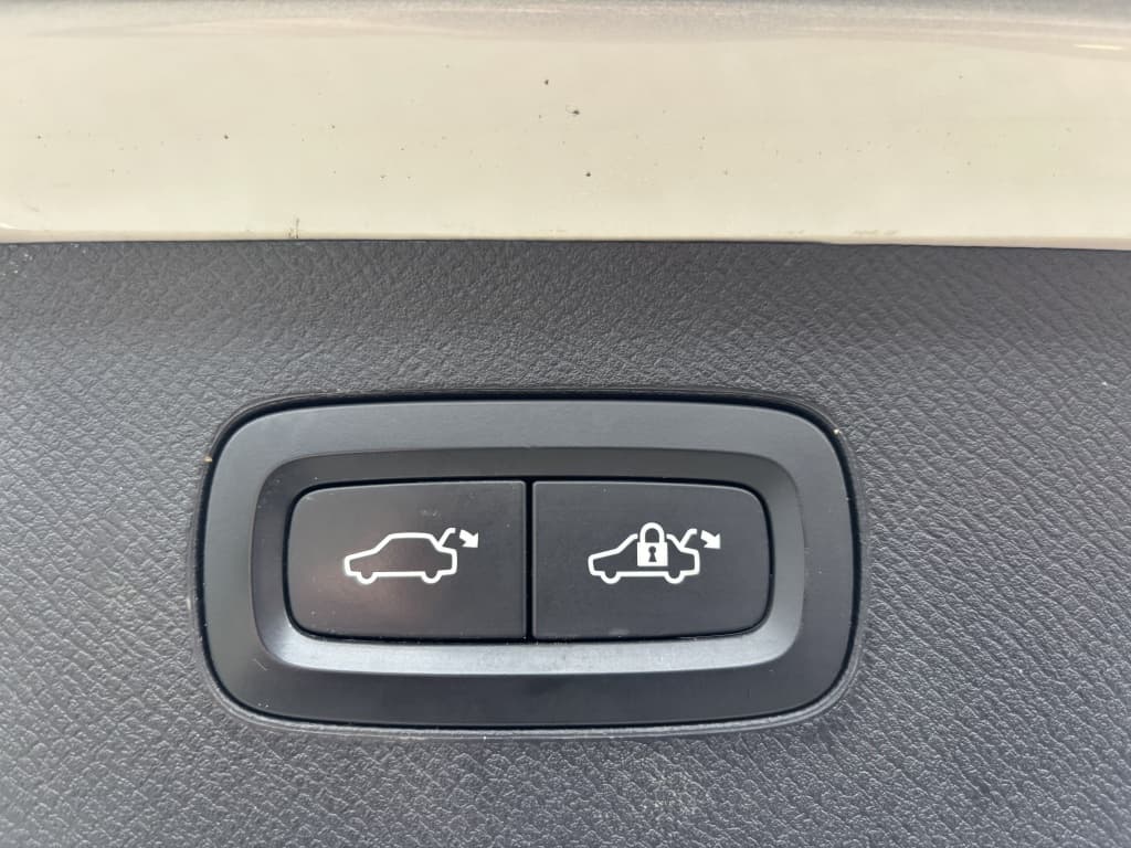 Volvo XC90 2.0 D5 AWD Inscription 7-Persoons Pano VOL — foto 11 van 24