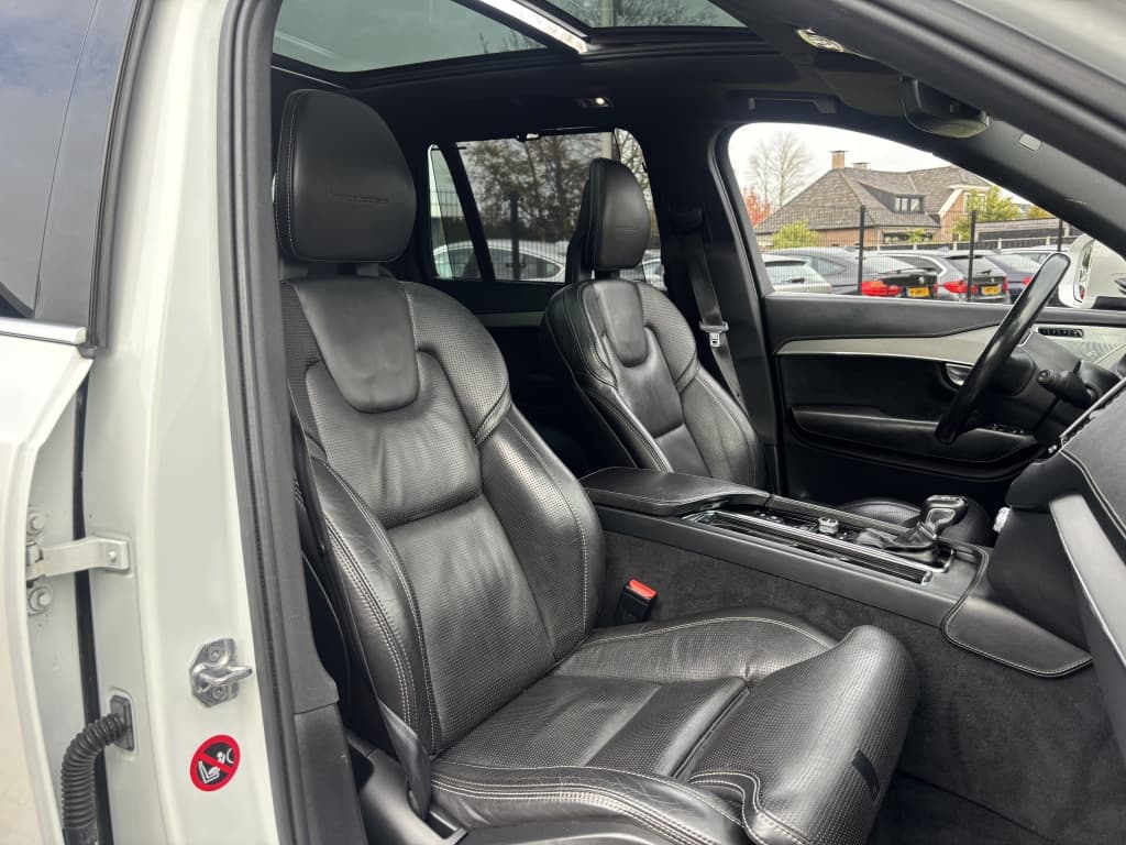 Volvo XC90 2.0 D5 AWD Inscription 7-Persoons Pano VOL — foto 16 van 24