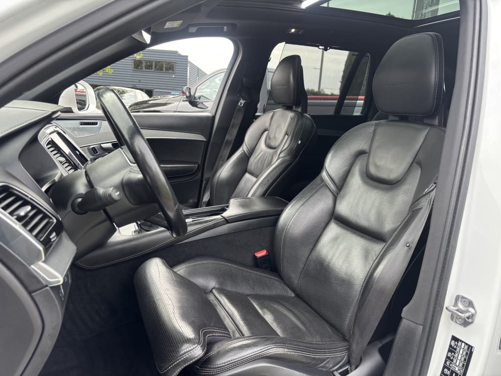 Volvo XC90 2.0 D5 AWD Inscription 7-Persoons Pano VOL — foto 17 van 24