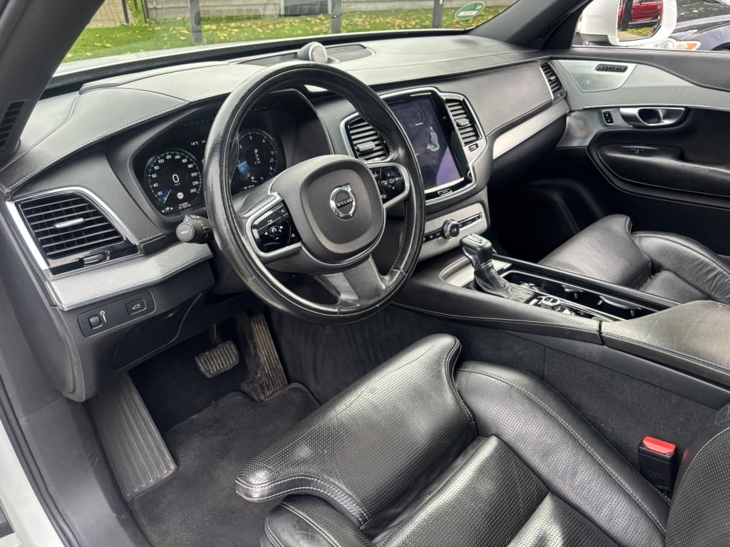 Volvo XC90 2.0 D5 AWD Inscription 7-Persoons Pano VOL — foto 18 van 24