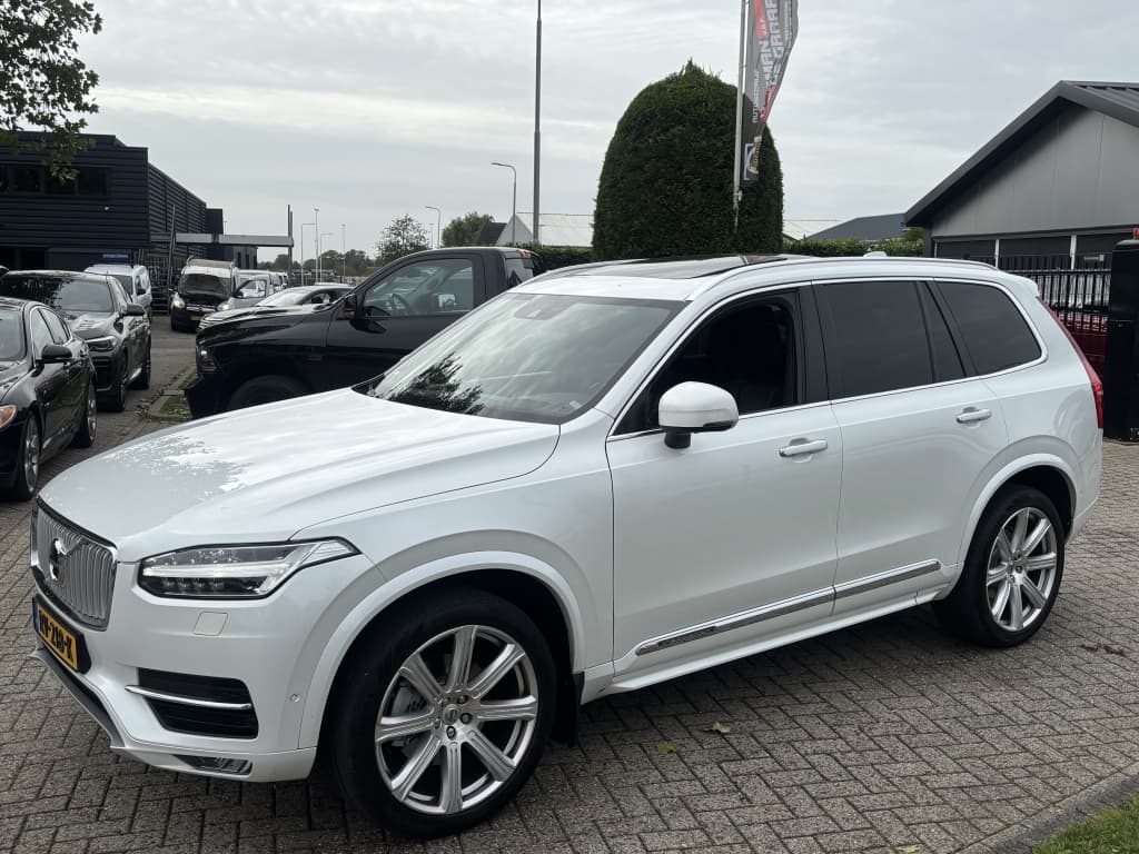 Volvo XC90 2.0 D5 AWD Inscription 7-Persoons Pano VOL — foto 8 van 24
