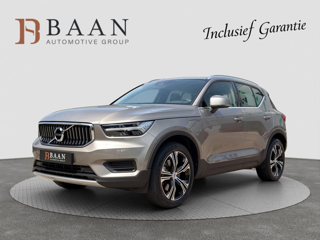Volvo XC40 1.5 T4 Recharge Inscription|El.Trekhaak|Stuurverw|Keyless — foto 1 van 25