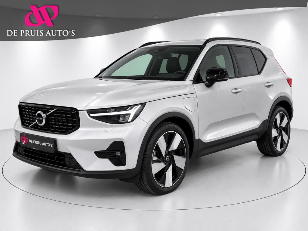 Volvo XC40 1.5 T4 Plug-In Hybrid Plus Dark — foto 1 van 25