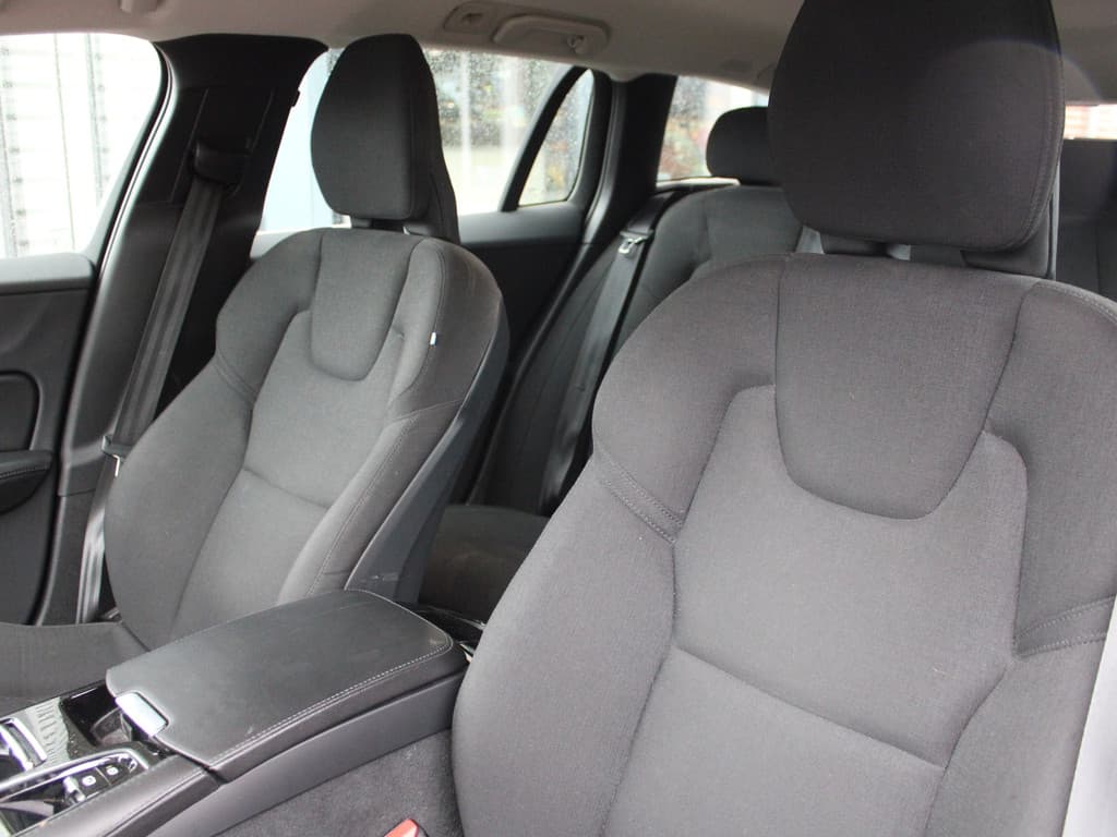 Volvo V60 T6 PHEV *Inscription* | Carplay | Camera | Cruise & Climate Control | Navigatie | PDC |Bluetooth | Orig.NL | — foto 13 van 19