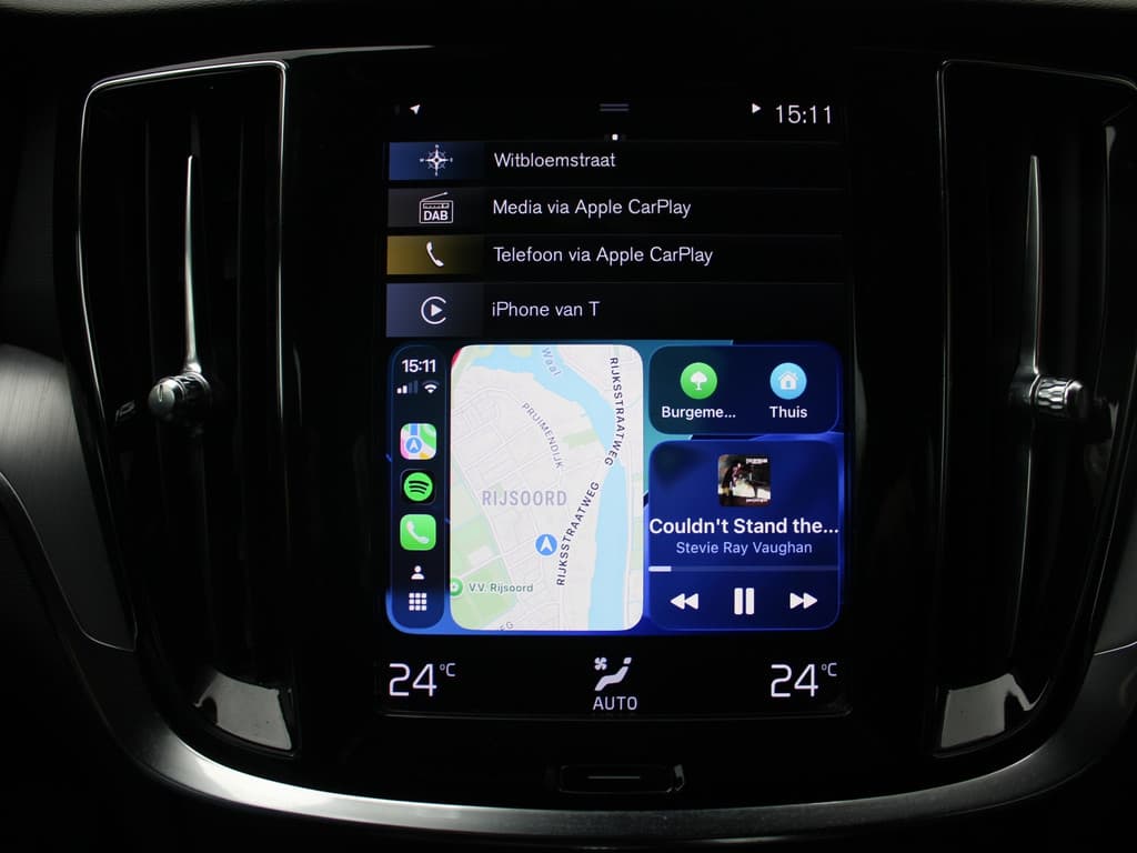 Volvo V60 T6 PHEV *Inscription* | Carplay | Camera | Cruise & Climate Control | Navigatie | PDC |Bluetooth | Orig.NL | — foto 8 van 19