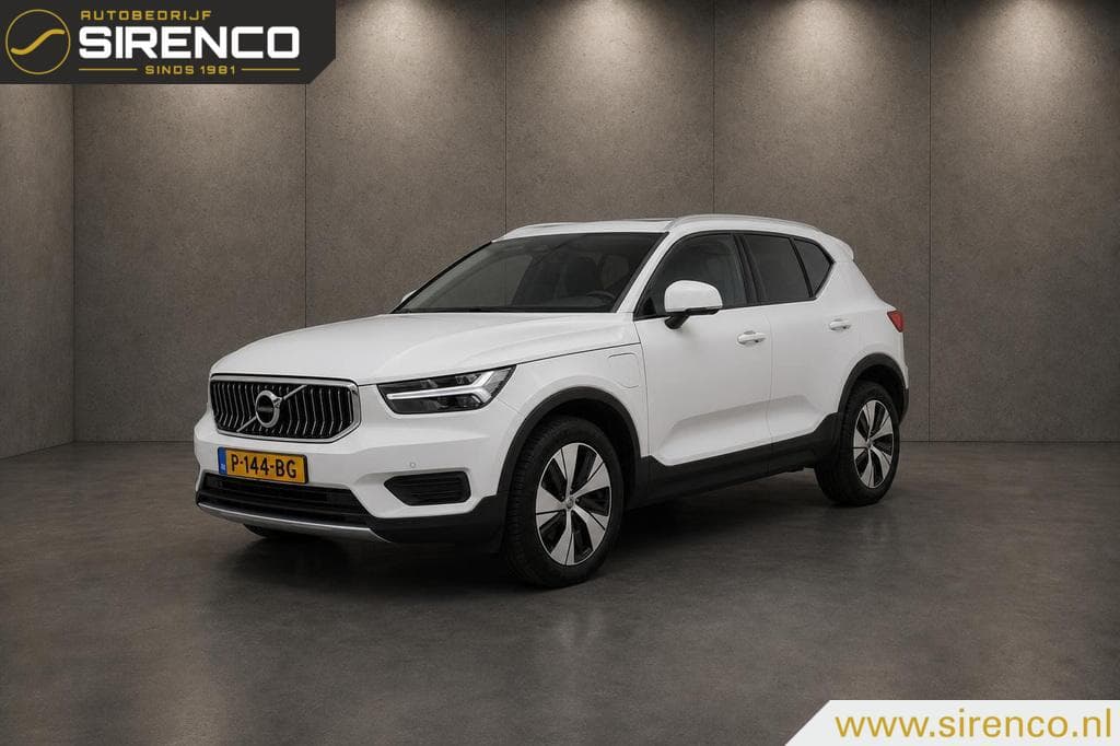 Volvo XC40 1.5 T4 Recharge Inscription | panoramadak| H&K | cruise control | stoel & stuur verwarming | camera|
