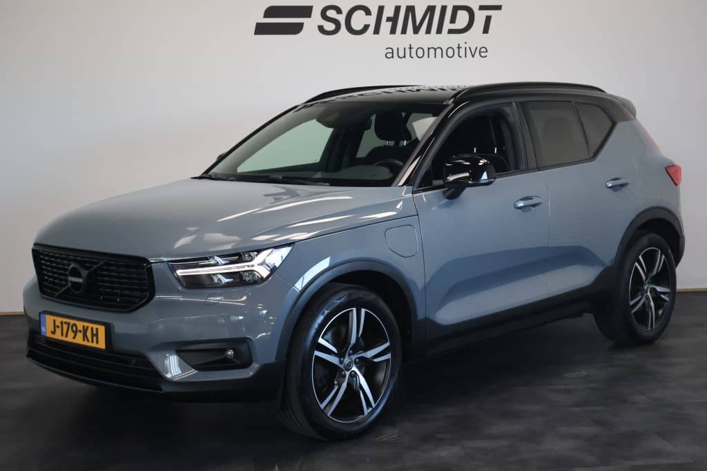 Volvo XC40 1.5 T5 Recharge R Design | Trekhaak | H&K | Carplay | DAB | LED — foto 1 van 25