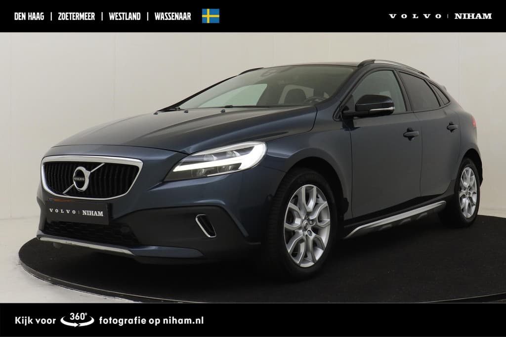 Volvo V40 CROSS COUNTRY T3 AUT. POLAR+ LUXURY — foto 1 van 25