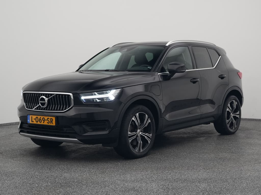 Volvo XC40  — foto 1 van 25
