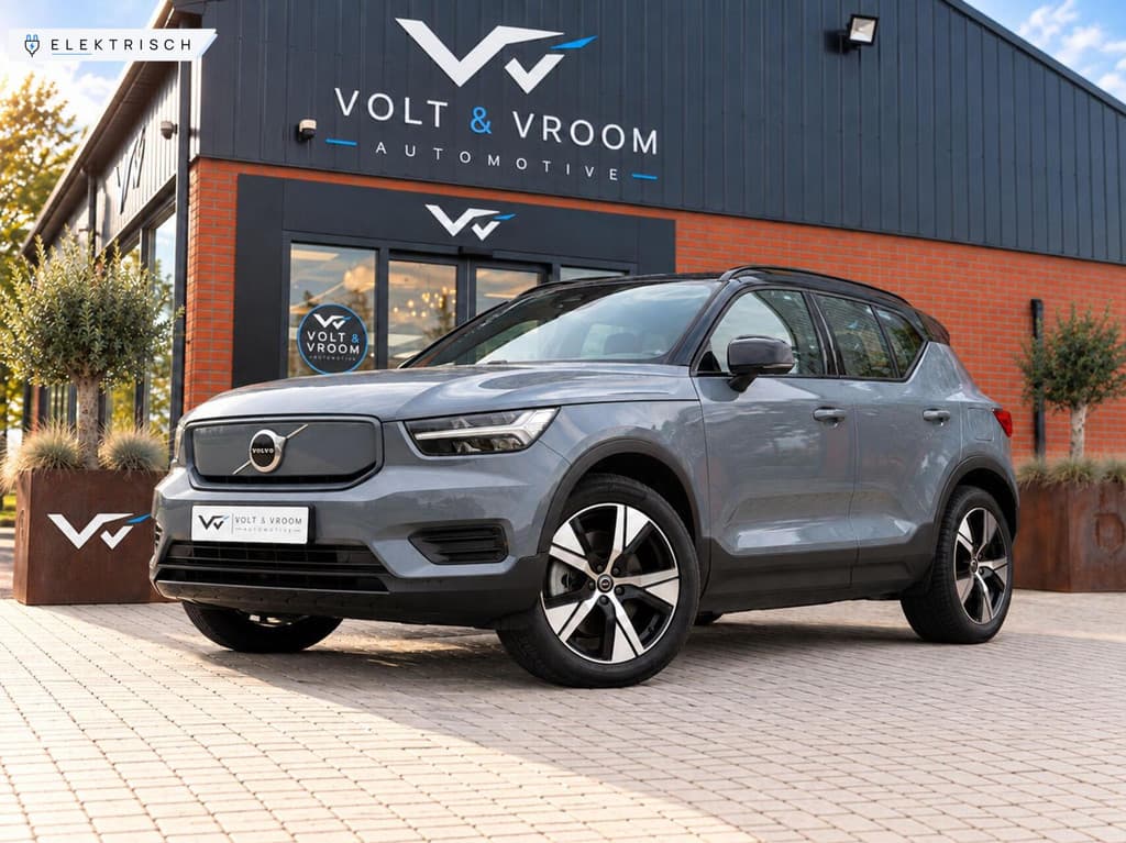 Volvo XC40 Recharge R-Design 70kWh|Org NL NAP|1 Eig|LED|CarPlay|DAB|Leder/Alcantara|Camera|All-Season|Thunder Grey|Isofix|Dealer Onderhouden — foto 1 van 25