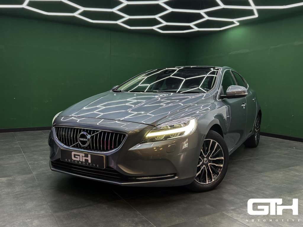 Volvo V40 2.0 D2 Nordic+ Camera | Keyless | Pano | NAP