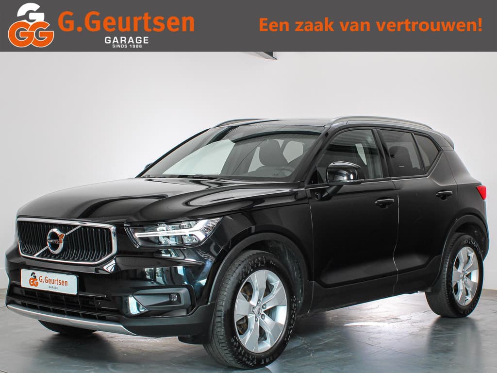 Volvo XC40 2.0 B4 Momentum Business — foto 1 van 25