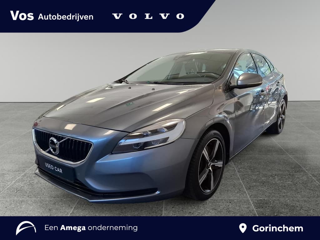 Volvo V40 T3 Dynamic Edition — foto 1 van 23