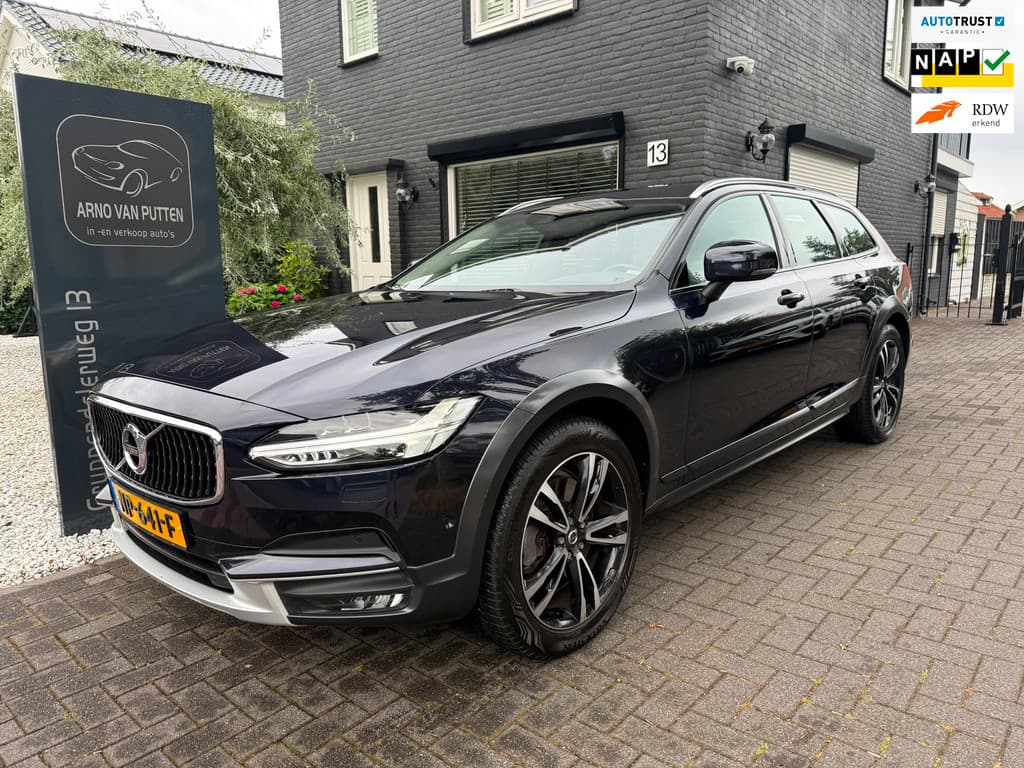 Volvo V90 Cross Country 2.0 D4 Pro AWD / Zeer netjes!