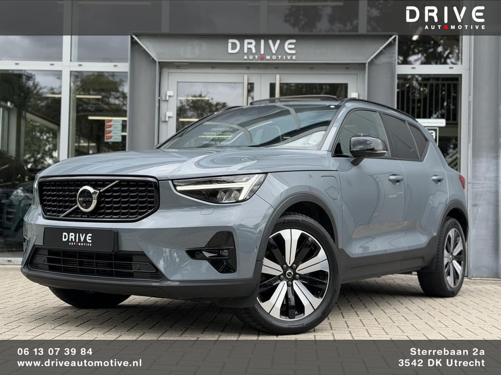 Volvo XC40 1.5 T4 Plug-in hybrid Ultimate Dark — foto 1 van 25