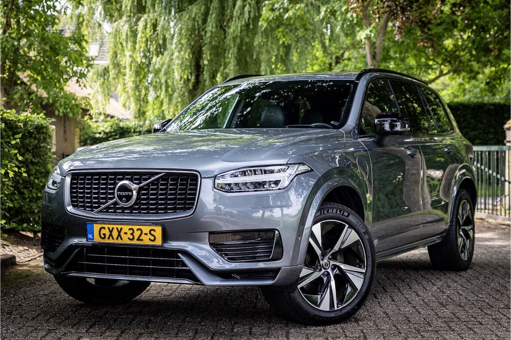 Volvo XC90 2.0 T8 AWD R-Design