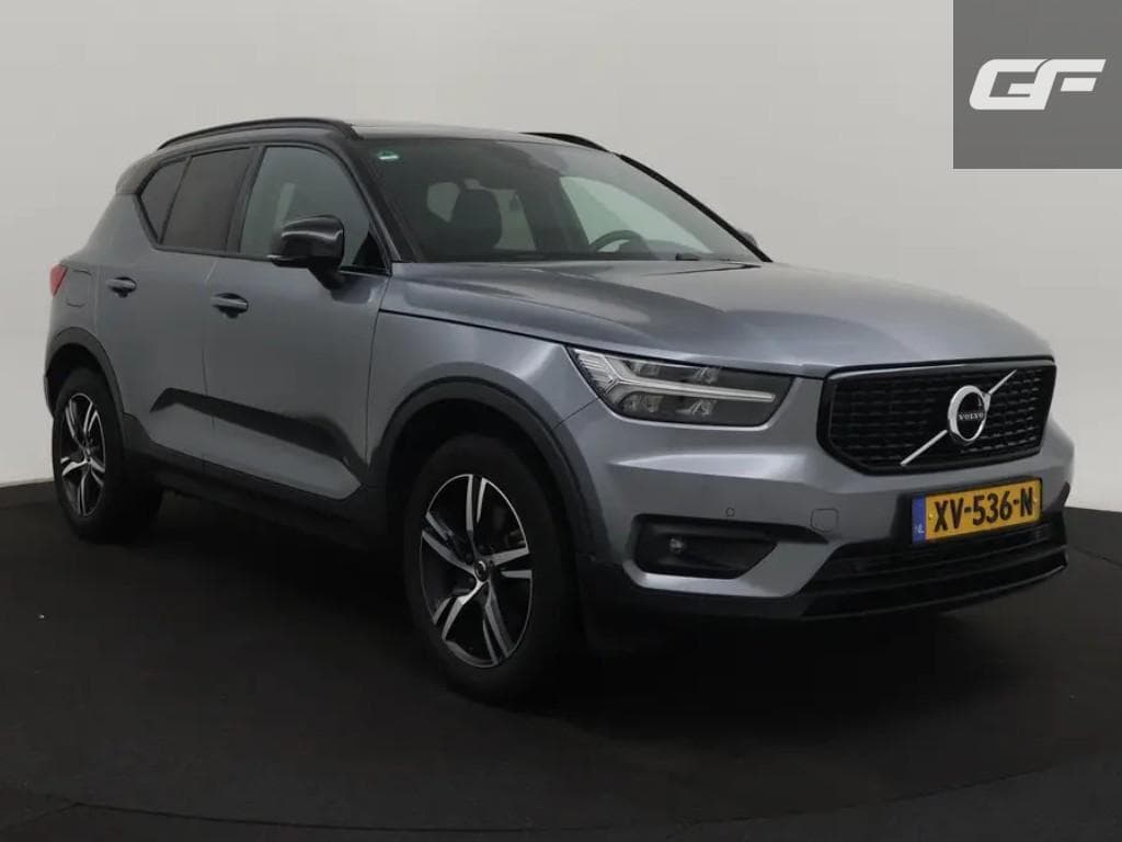 Volvo XC40 2.0 T4 R-Design Pano Leer Autopilot Camera Trekh. NAP — foto 1 van 25