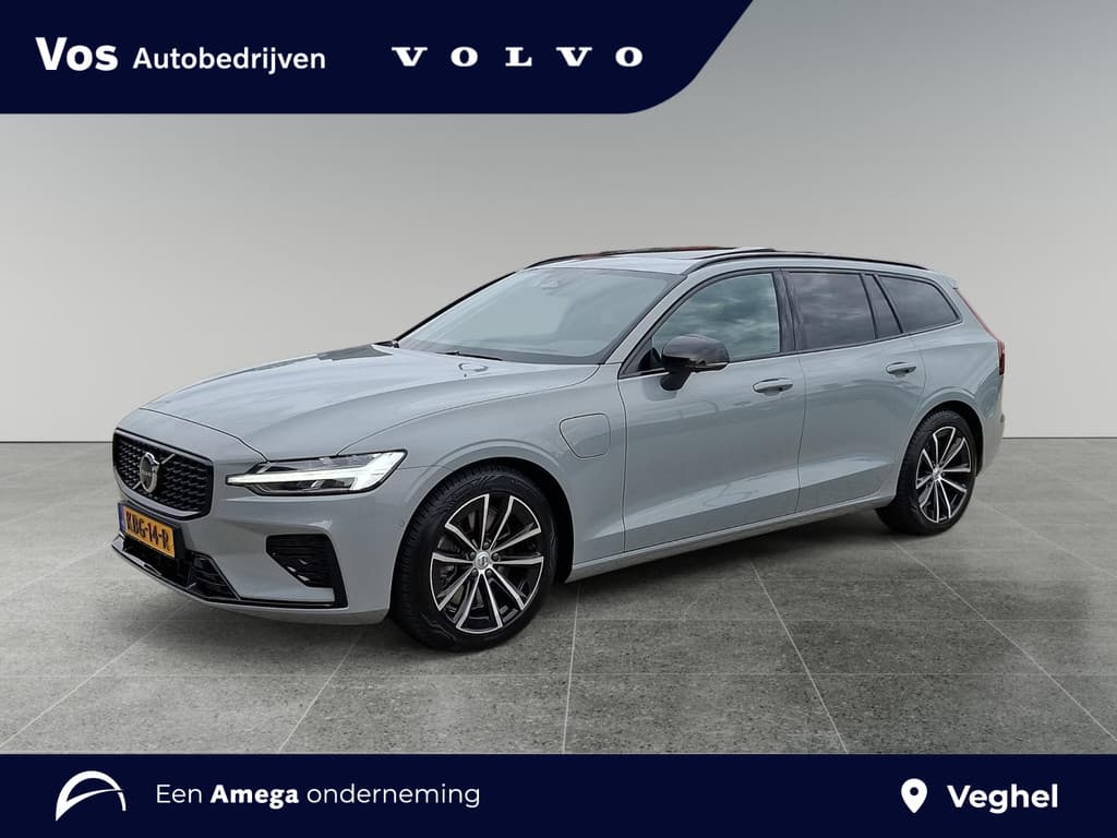 Volvo V60 T8 Plug-in hybrid AWD Plus Dark — foto 1 van 24