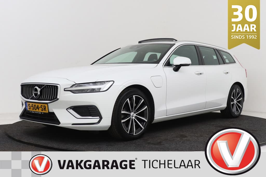 Volvo V60 2.0 T8 Twin Engine AWD Inscription | Panoramadak | CarPlay | Stoelventilatie & Verwarming | Memory | Pilot assist | PDC — foto 1 van 25